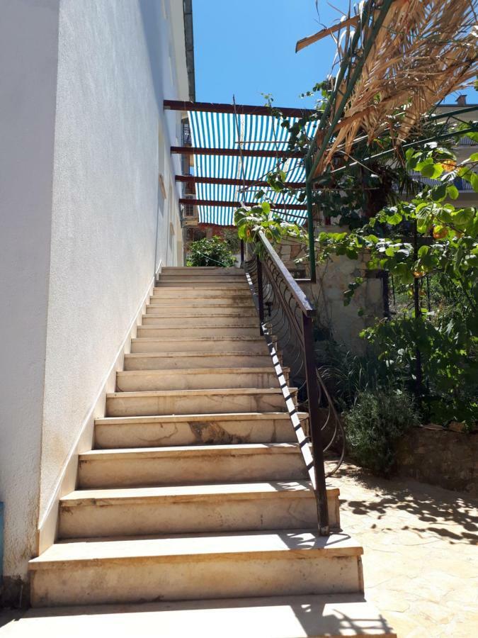 טרוגיר Apartments Luki מראה חיצוני תמונה